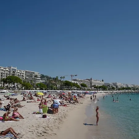 - Croisette - Palais Des Festivals 칸느